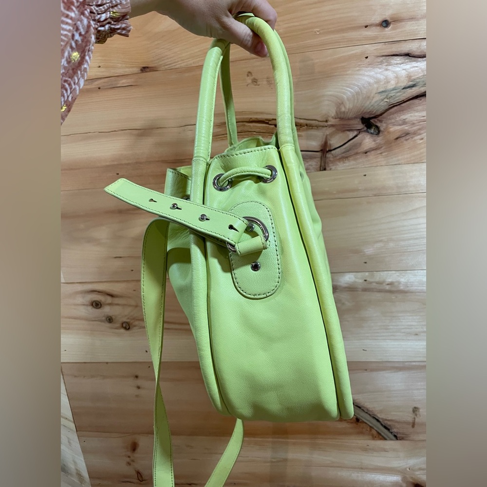 NWOT Vince Camuto Faslo Leather Bucket Satchel in Celery with Drawstring Closure - Picture 15 of 16